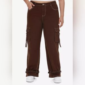 Hot Topic Brown Contrast Stitch Strap Carpenter Pants Plus Size 1X NEW NWOT